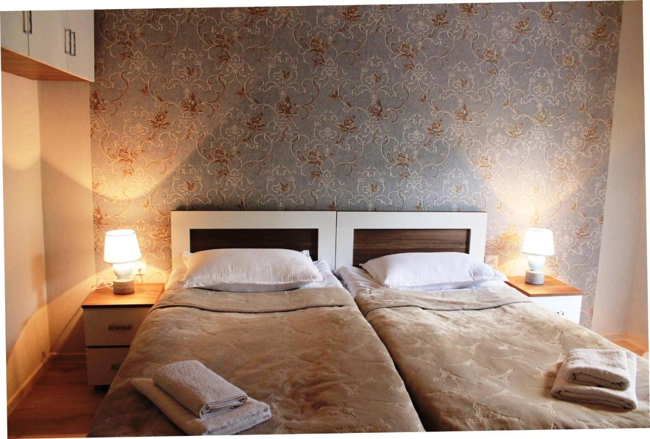 Hotel Marliza メスティア エクステリア 写真