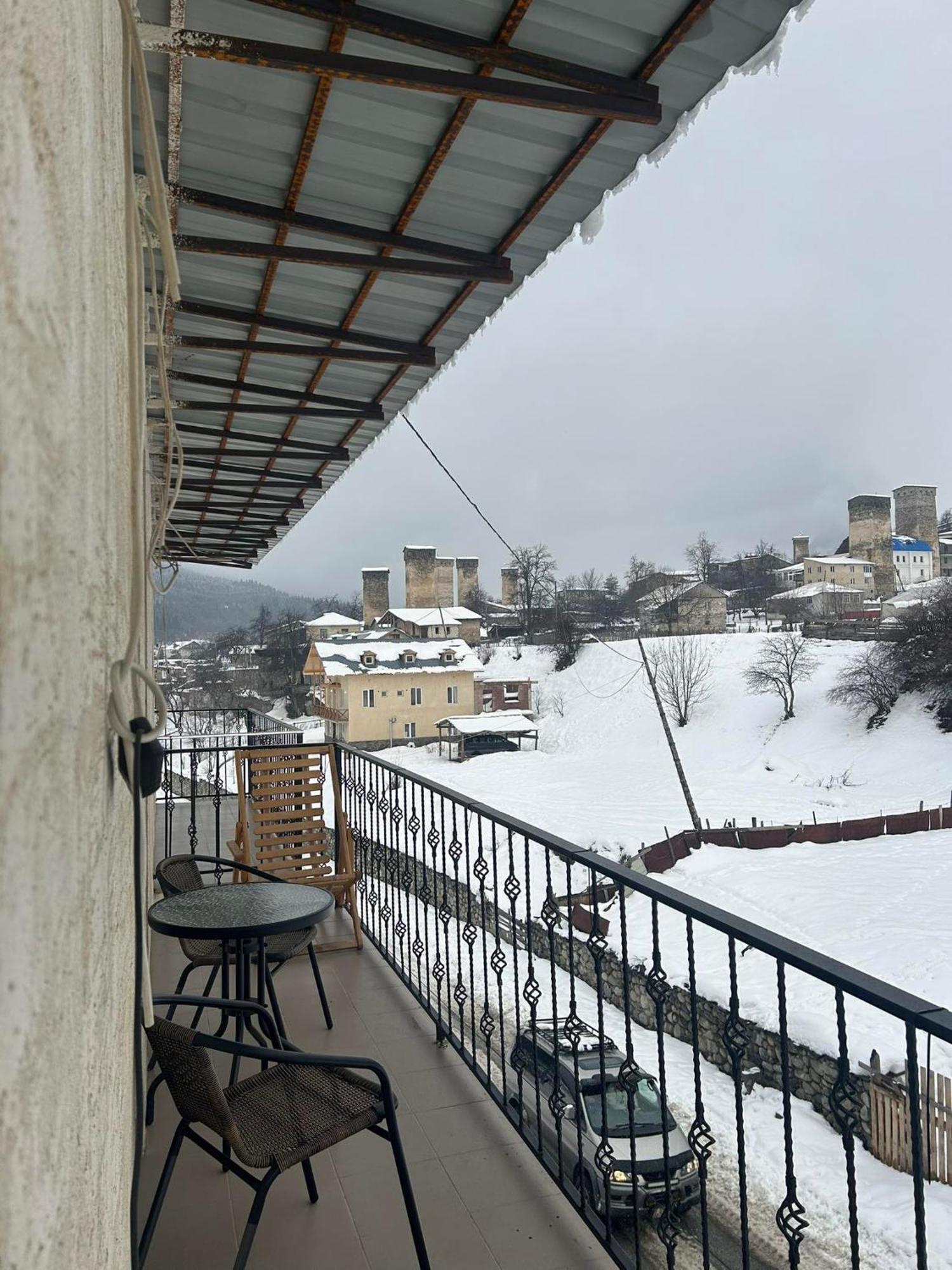Hotel Marliza メスティア エクステリア 写真